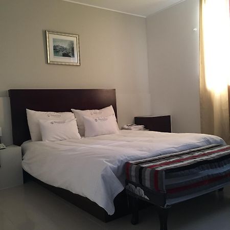 Charmant Hotel Mokpo Room photo